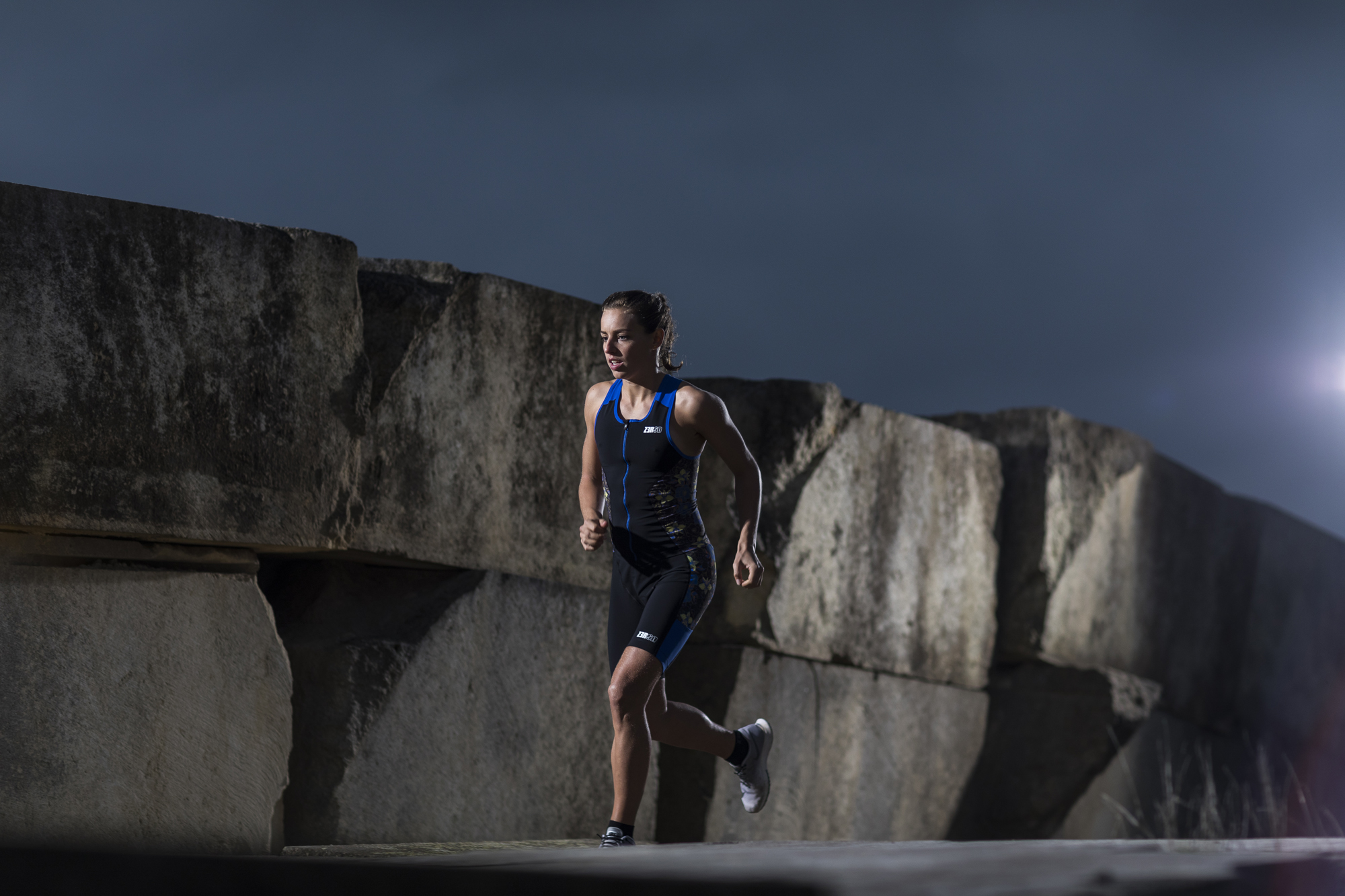 racer WOMAN SHORTS 