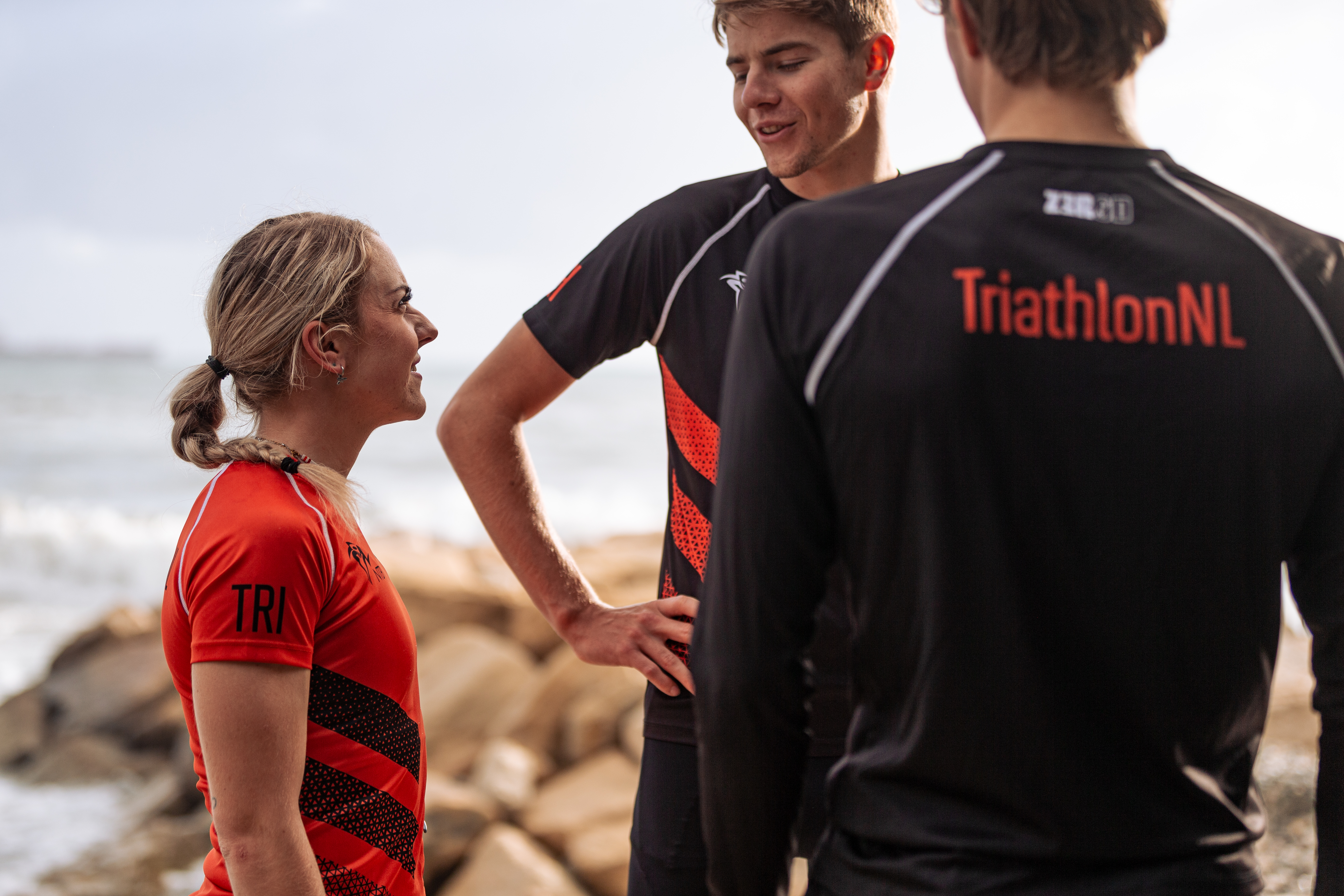 NETHERLANDS WOMAN RUNNING T-SHIRTS 