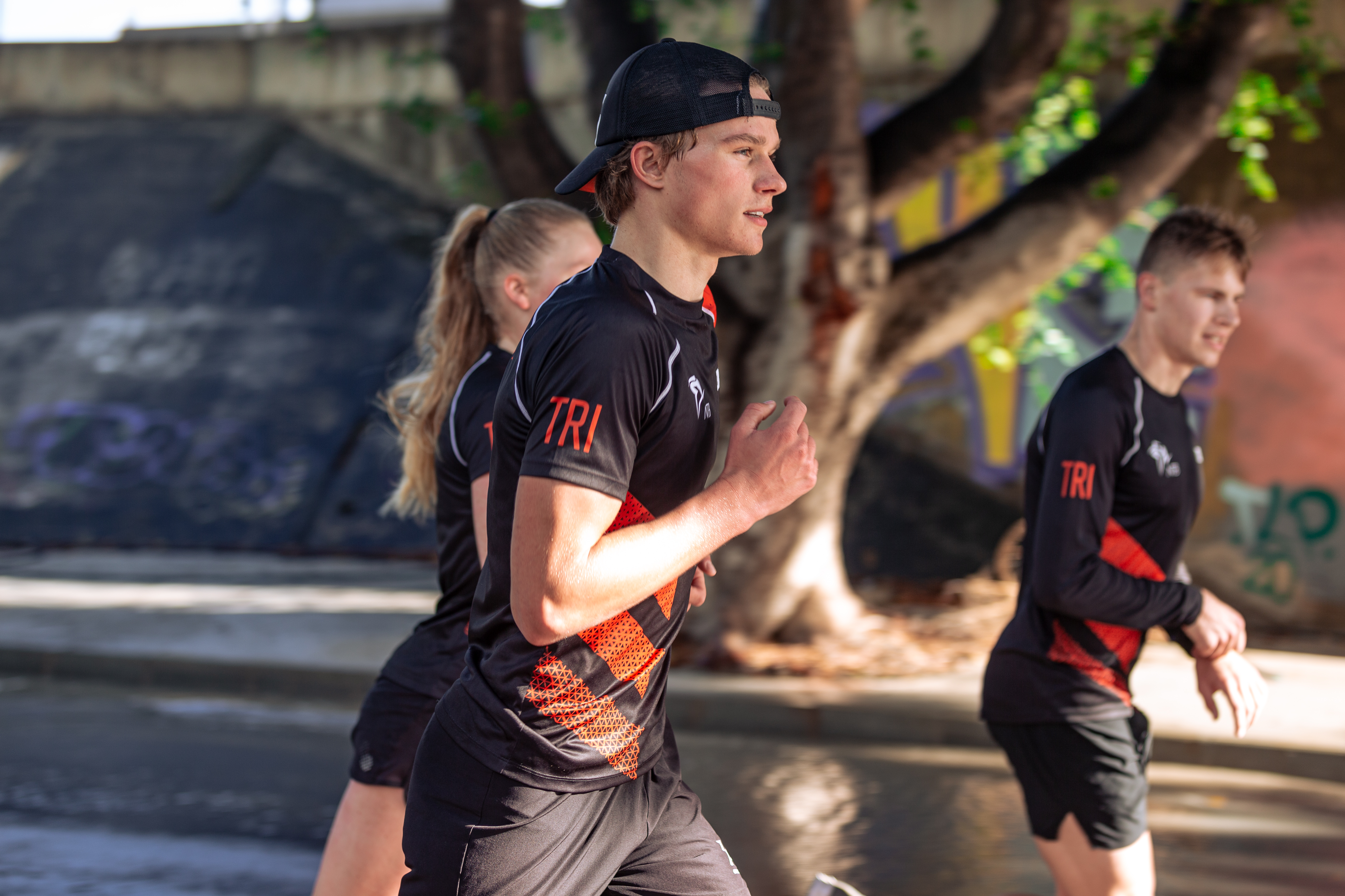 NETHERLANDS MAN RUNNING T-SHIRTS 