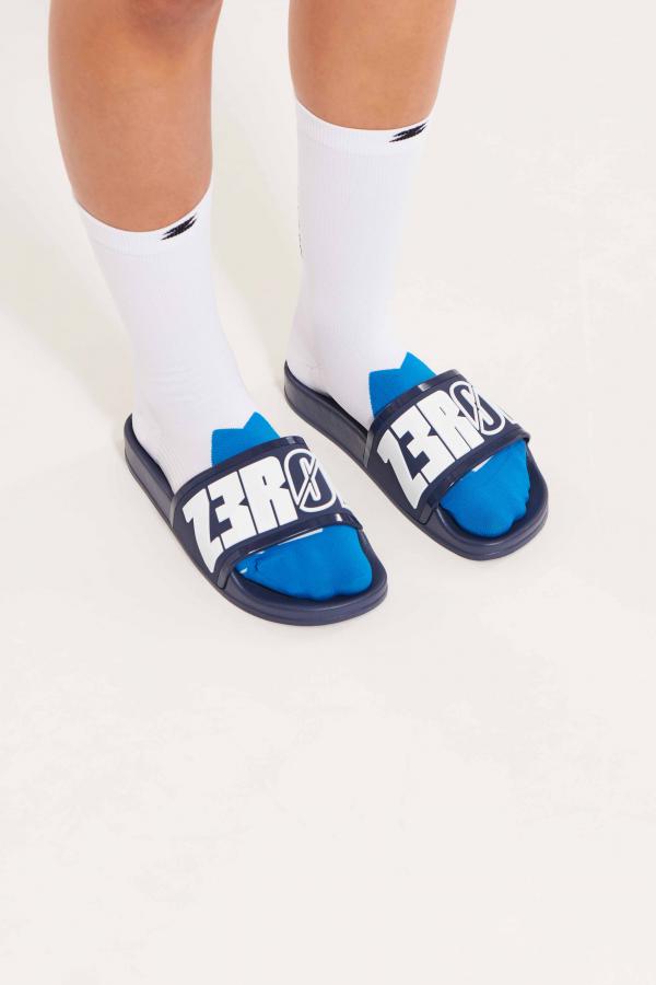 Claquettes Z3R0D bleu marine.