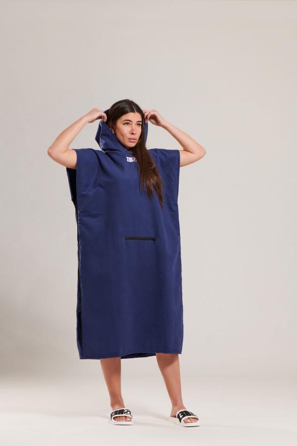 Poncho de natation et serviette de bain bleu marine | Z3R0D