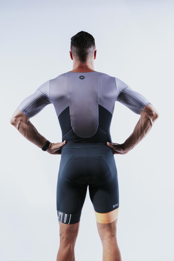 Triathlon racer man ttSUIT | Z3R0D - triathlon sleeved Cinder Grey trisuit 